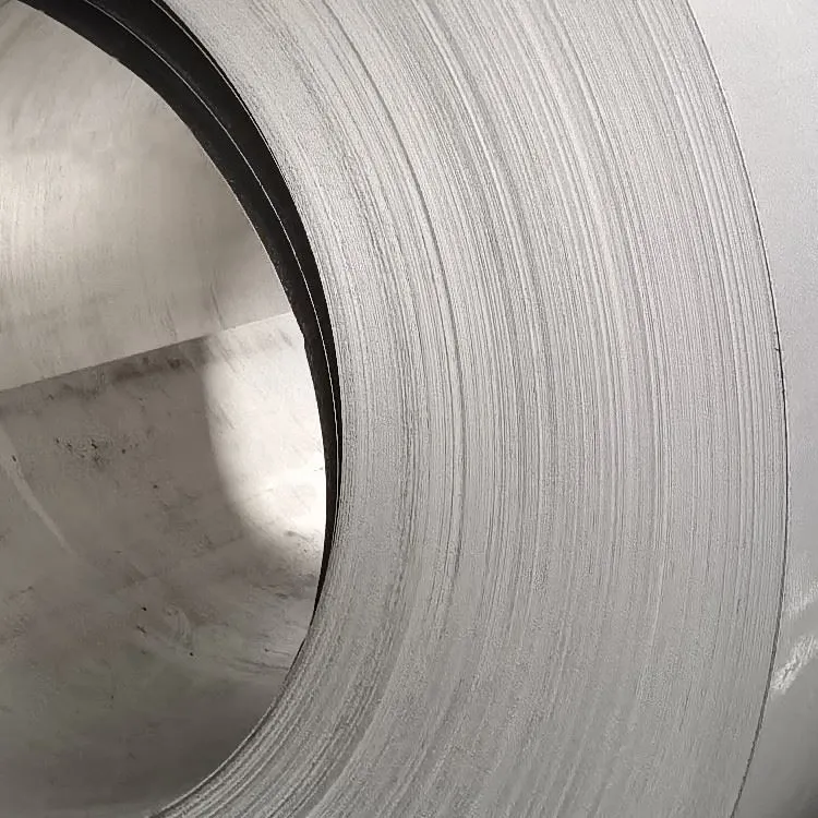 Galvanizovaná oceľová cievka potiahnutá zinok v pravidelnom okruhoch