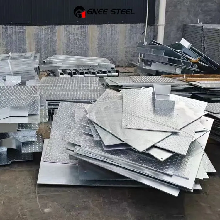 Žiarovo pozinkované kockované platne